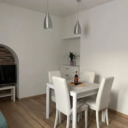 Casa Mirta Apartment *